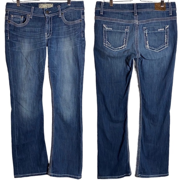 BKE Denim Payton Boot Cut Blue Jeans Mid Rise Textured 31 Short - Picture 1 of 14